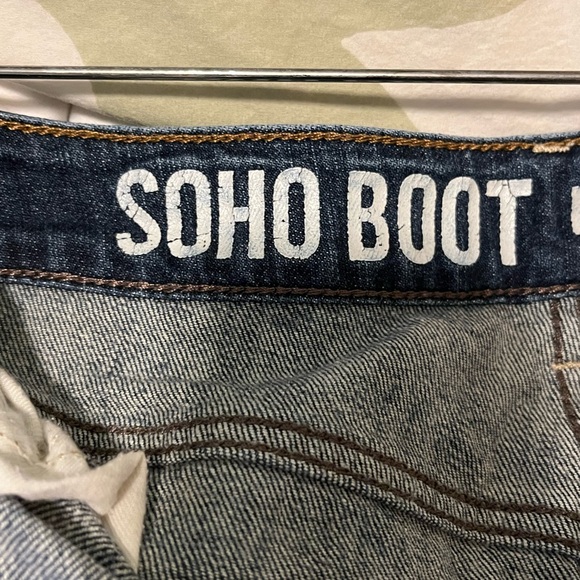 DKNY SoHo Boot Bootcut - Flare Jeans, Size 8 - Picture 6 of 8